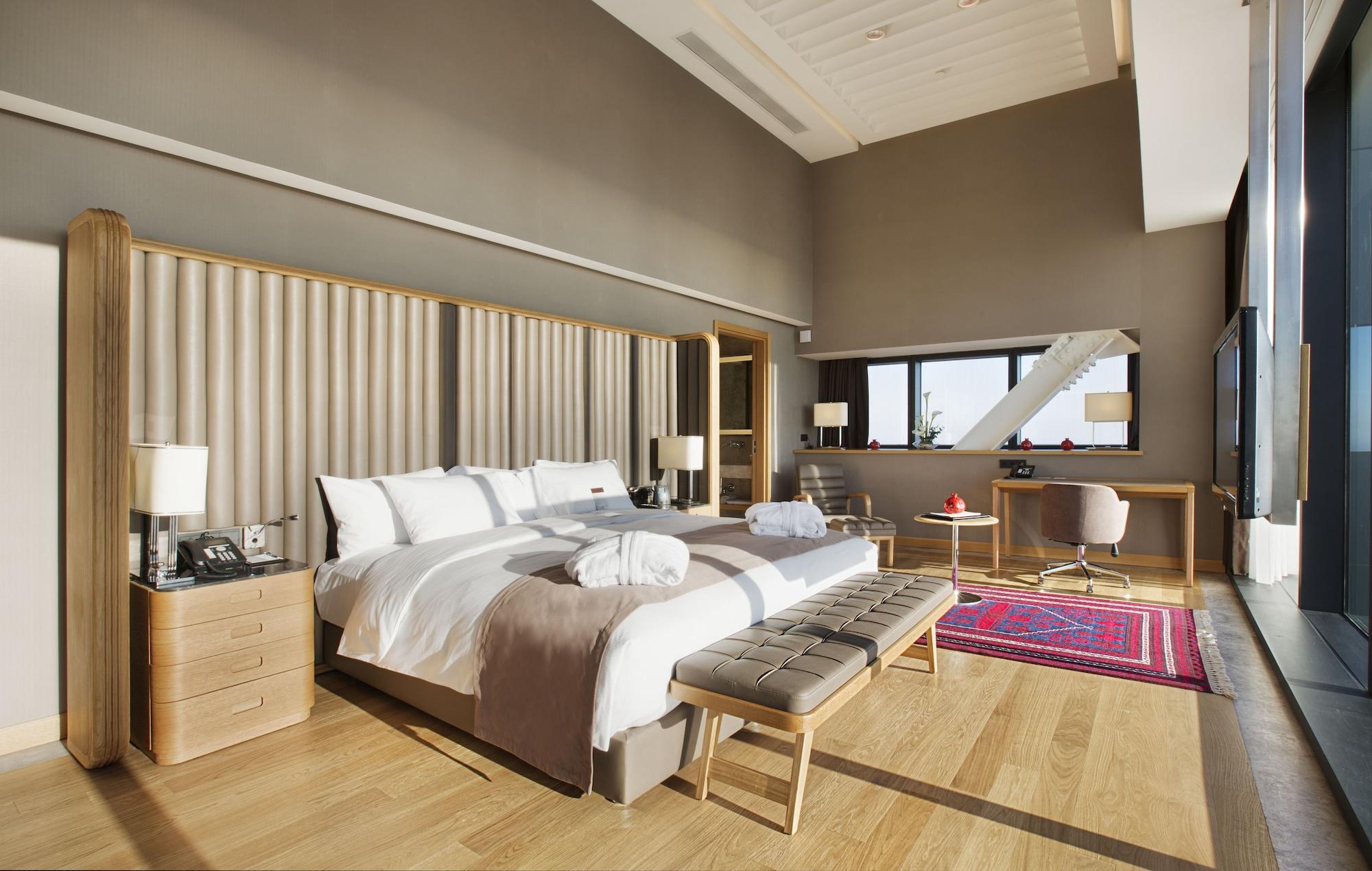 Doubletree By Hilton Istanbul-Avcilar Hotel Exterior photo A bedroom at the hotel
