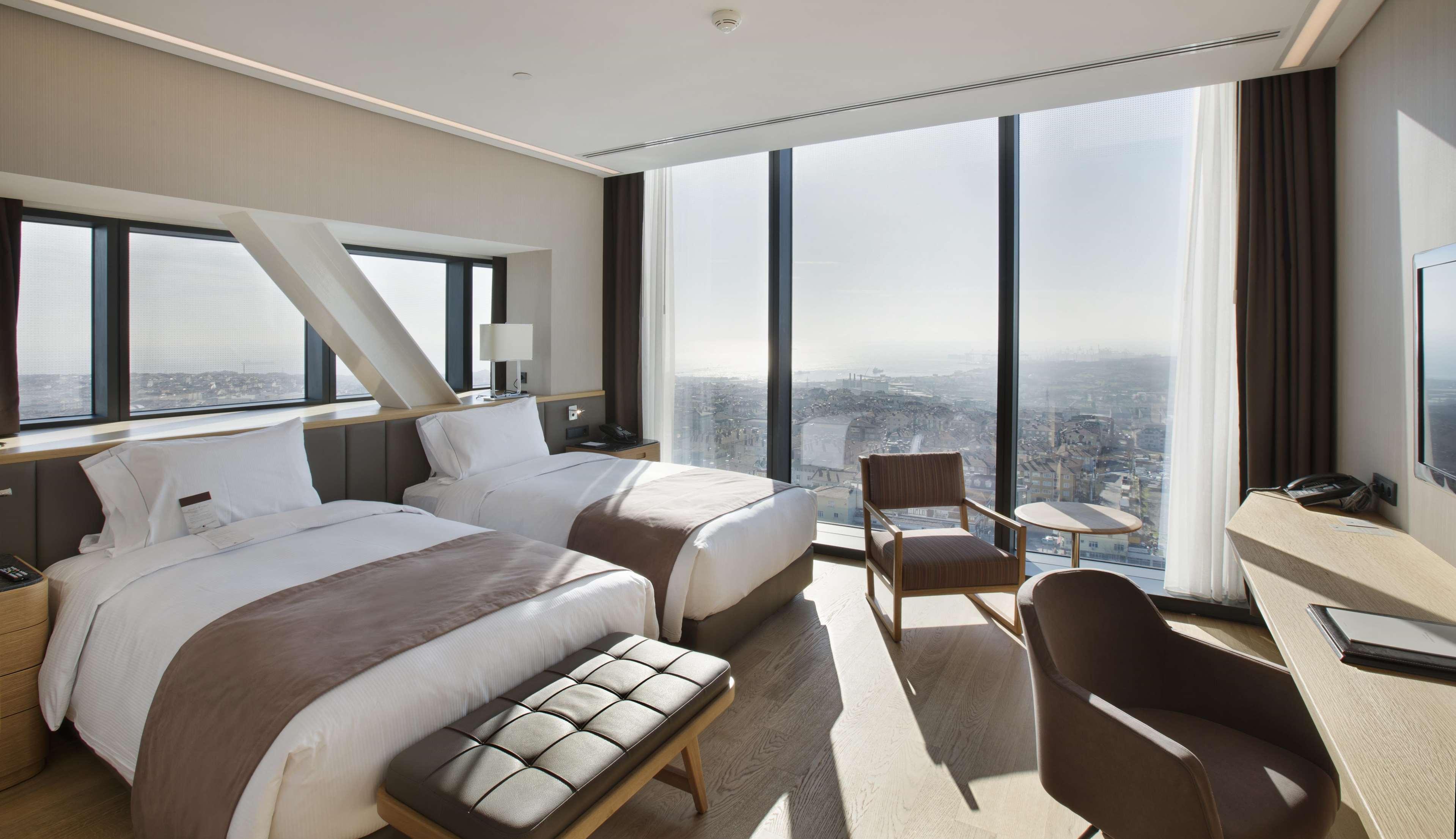 Doubletree By Hilton Istanbul-Avcilar Hotel Exterior photo A guest room
