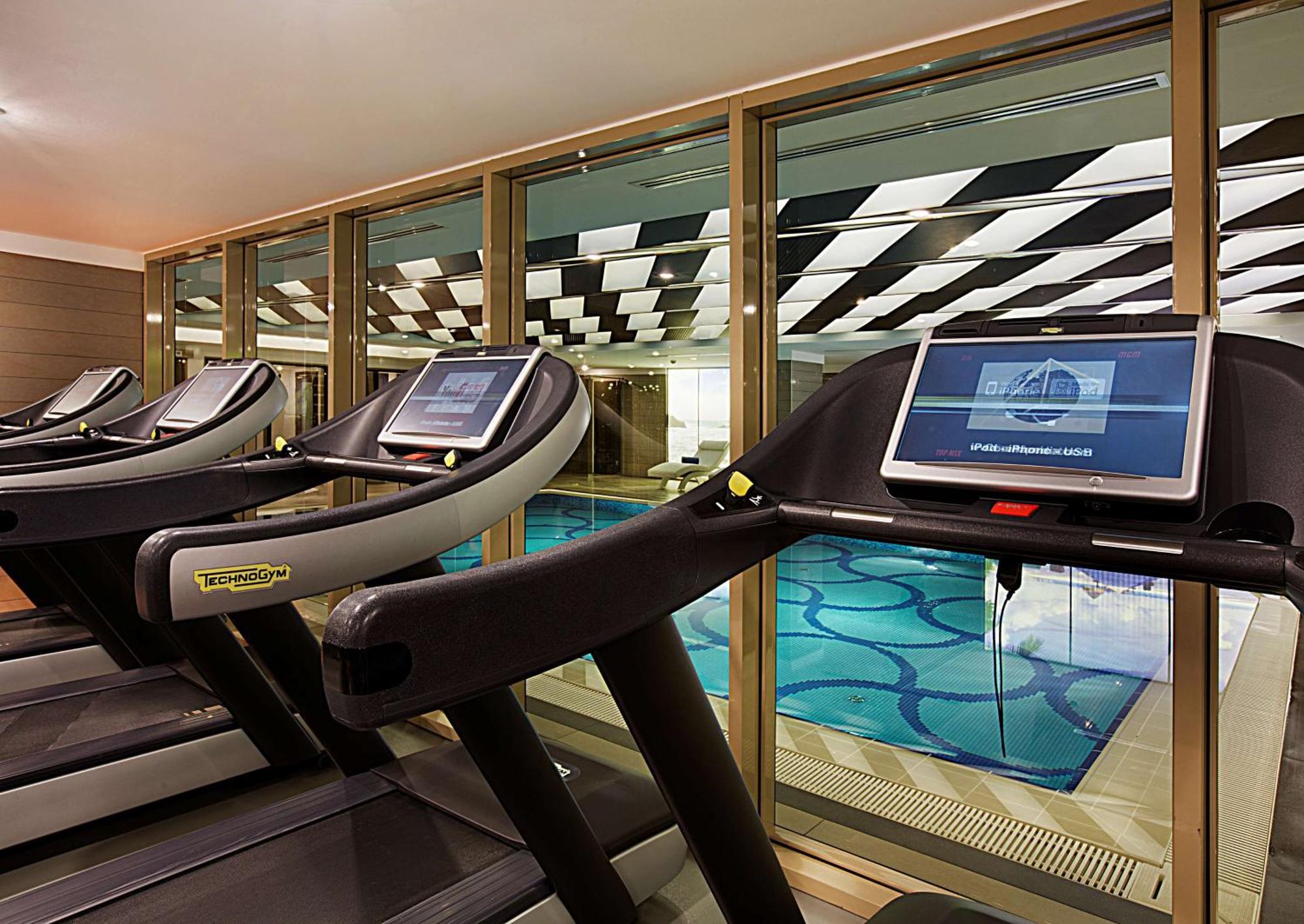 Doubletree By Hilton Istanbul-Avcilar Hotel Exterior photo The gym at The Landmark